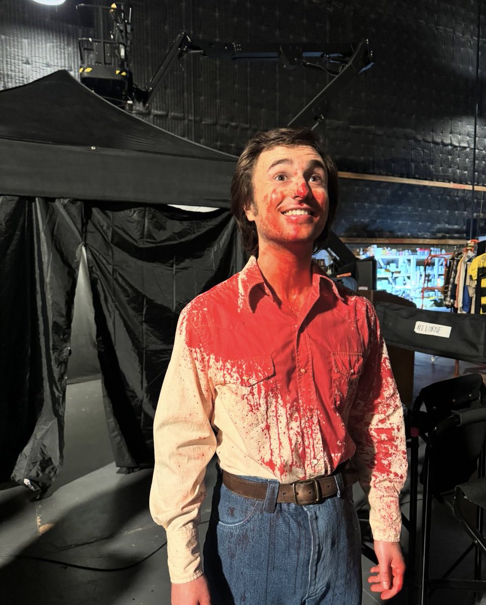 connellwaIdron's tweet photo. Gabriel LaBelle behind the scenes of SATURDAY NIGHT https://t.co/oJCuxBVP7I