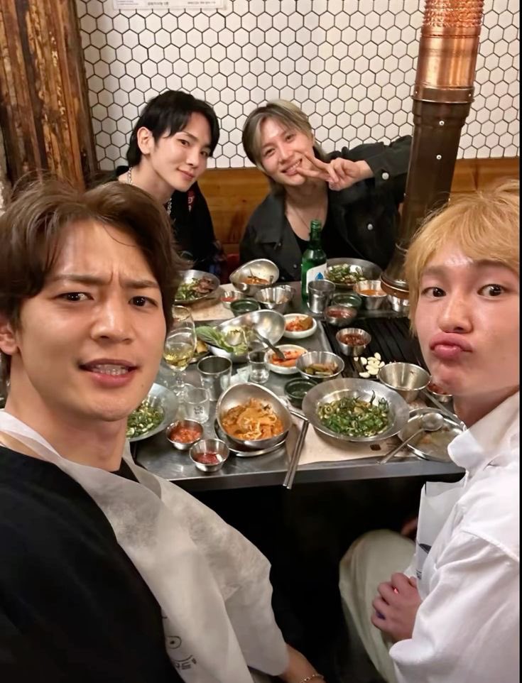 i think they should collab