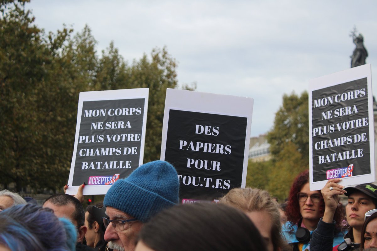 annesouyris's tweet image. « Personne n’est propriétaire de nos corps, personne n’est propriétaire de nos droits ».

Présente comme chaque année à l’#ExisTransInter. L’année écoulée nous démontre que nous sommes bien loin de l’égalité, et la transphobie assumée d’une partie non négligeable du gouvernement…