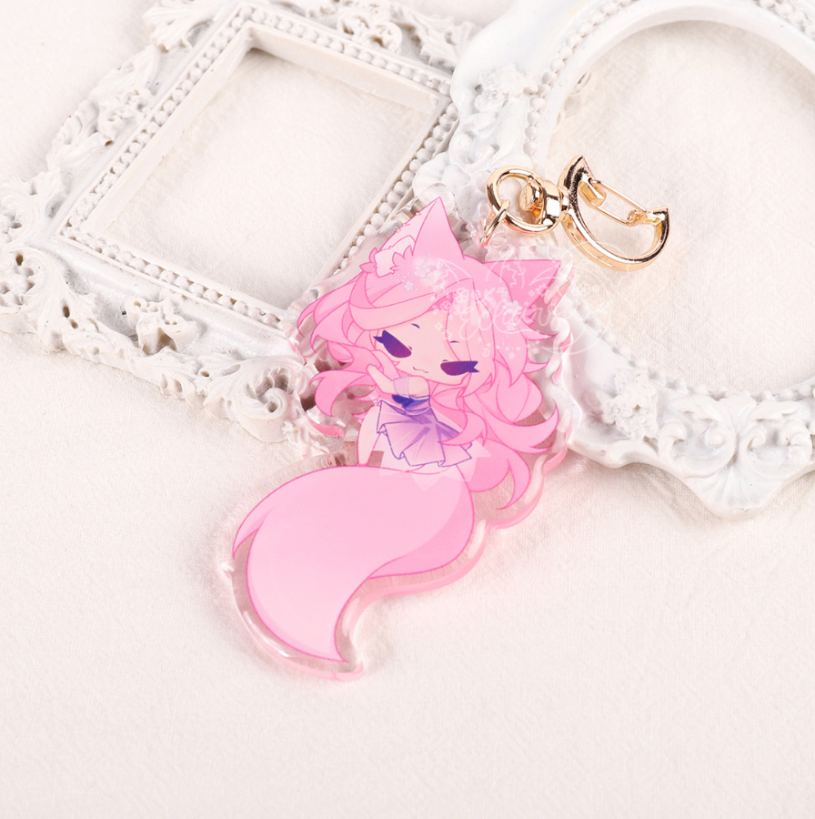 Eclairsu's tweet photo. ✨2.0 Floof Merch Drop!✨ #eclairsumerch
preorders til mid-November.
🎨 Tsuke-chibi Eclairsu: @Roku_21
🎨 Babi Eclairsu: @SpicaIllustrate
Link Below ⬇️ https://t.co/8ZbKzbL9r4