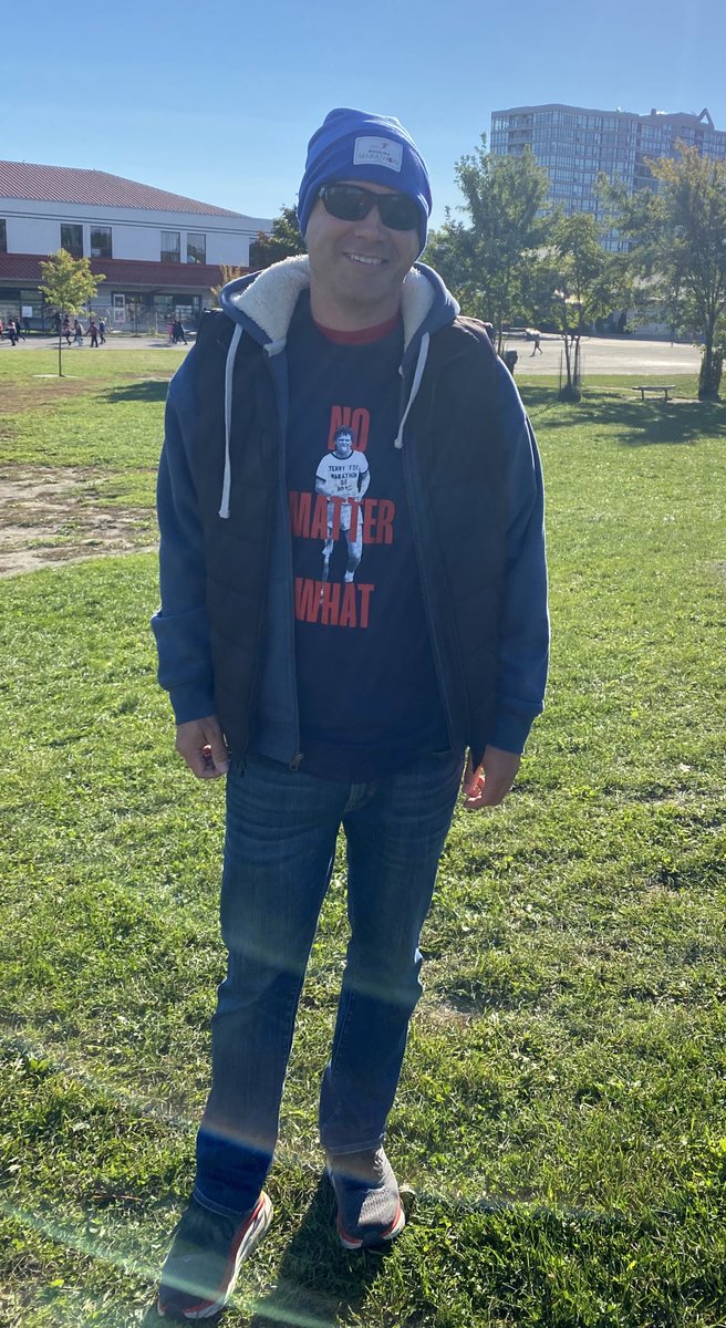 NorthKiplingJMS's tweet photo. Students and staff finished the school week with energy and enthusiasm at our Terry Fox run.  Looking forward to the final tally of NK donations on Tuesday. #Let’sEndCancer @LC1_TDSB https://t.co/Gqi6n8OYNw