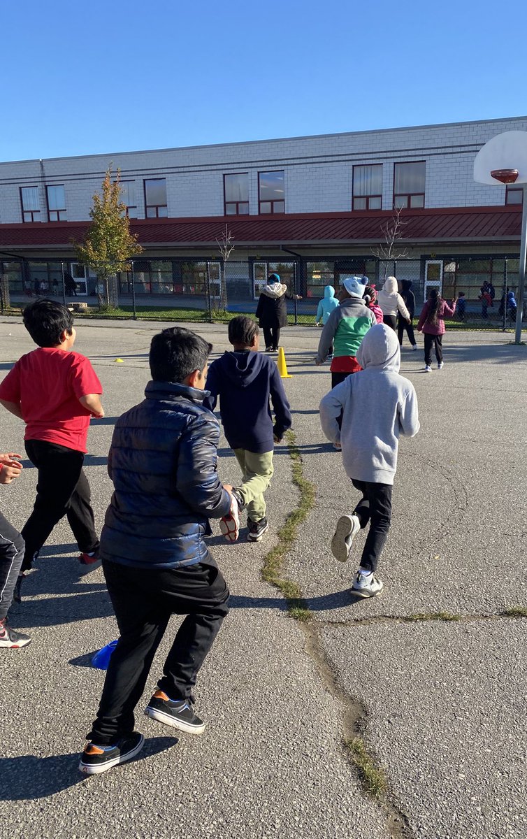 North Kipling Junior Middle School (@northkiplingjms) on Twitter photo Students and staff finished the school week with energy and enthusiasm at our Terry Fox run. Looking forward to the final tally of NK donations on Tuesday. #Let’sEndCancer <a href="/LC1_TDSB/">Learning Centre 1</a> Students and staff finished the school week with energy and enthusiasm at our Terry Fox run. Looking forward to the final tally of NK donations on Tuesday. #Let’sEndCancer <a href="/LC1_TDSB/">Learning Centre 1</a>