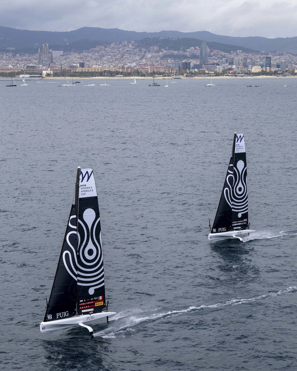 Il team femminile di Luna Rossa Prada Pirelli si aggiudica l’evento riservato alle donne battendo quello britannico dopo una regata in cui ha sempre dominato 
Leggi la news: loom.ly/mpgTeTY
#WomensAmericasCup #LunaRossa #LunaRossaPradaPirelli #AmericasCup
@prada @pirelli
