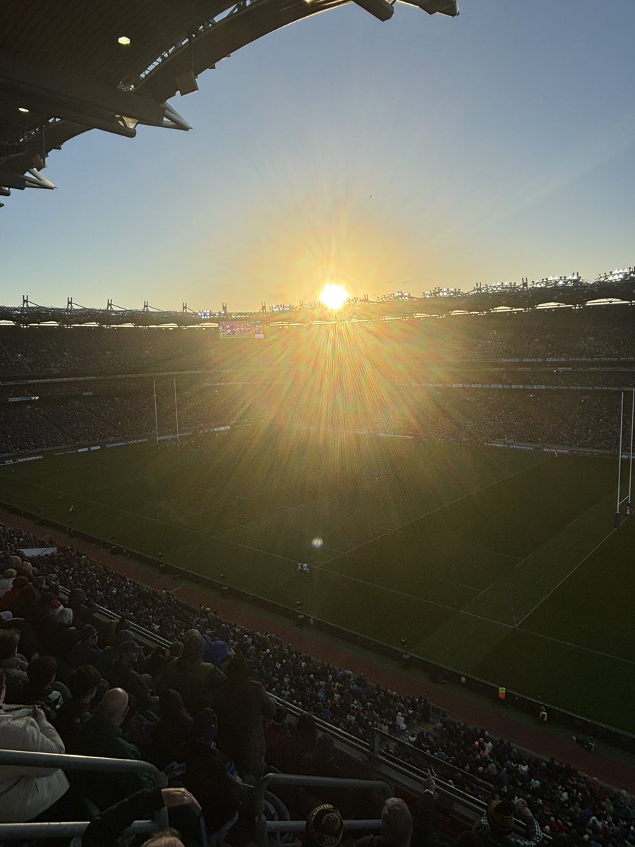 The sun sets at the incredible Croke Park after a great day of rugby in Dublin against Blackrock College. 

A tight encounter for the 1st XV, a memorable victory for the 2nds, and a tough examination for Colts B. 

What an experience for our young players.