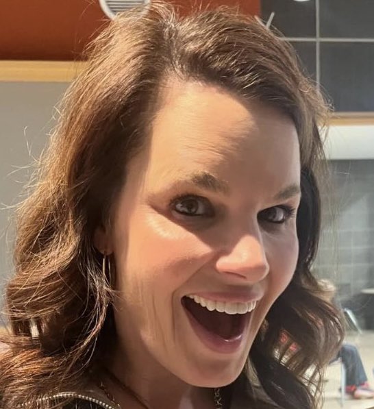 gawaningning's tweet image. Truthfully, it could just be his rubber mask. It will peel off as the Botox wears away. Right, #MPFail @mferreriptbokaw?