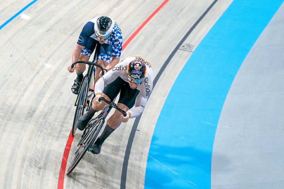 🇪🇸Entrevista con <a href="/alejandroc2c/">Alejandro Martínez</a> Martínez, ilusionado en el Mundial “que veía muy difícil hace meses correr”, antes de pasar por el quirófano “para poder seguir progresando”
trackpiste.com/2024/10/alejan…