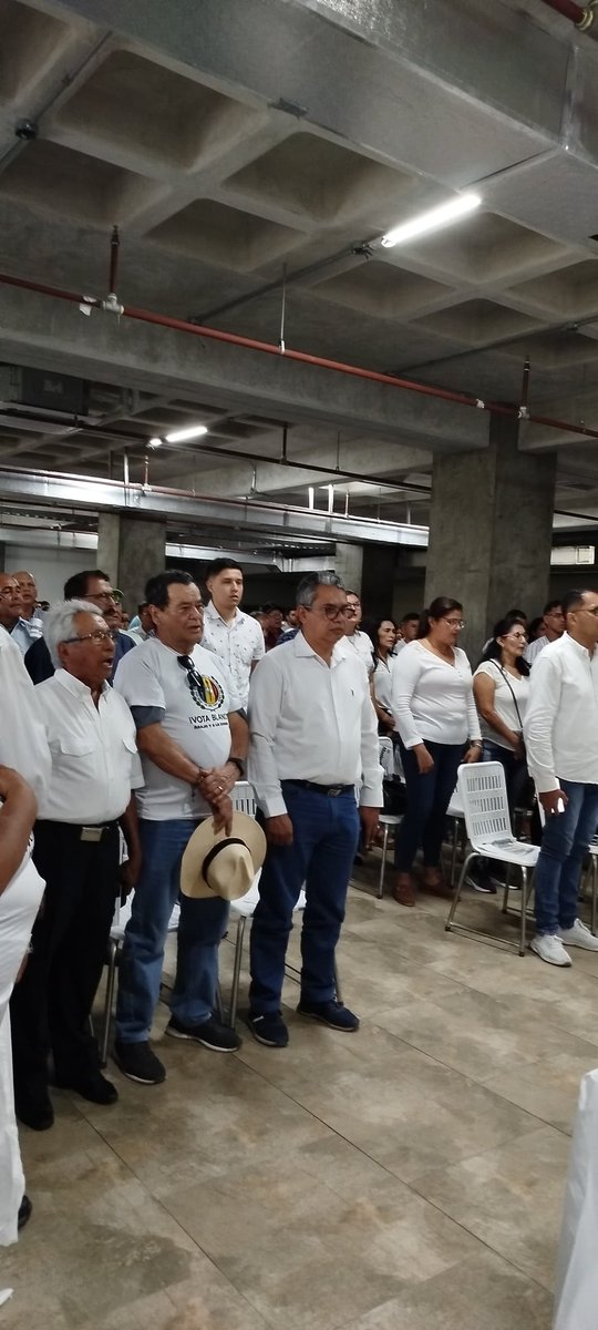 caenpeco's tweet photo. #12Octubre Gracias al esfuerzo de los compañeros de #AD mcpal #AlbertoAdriani encabezada por Eligia Jactiva como Sec Gral y todo su equipo politico de Org. Alfredo Mendoza y a @lisandrosegura por el apoyo para el gran #MaelecAD todo un éxito, lleno total #AgraristasPresentes https://t.co/aJtOYiNGUg