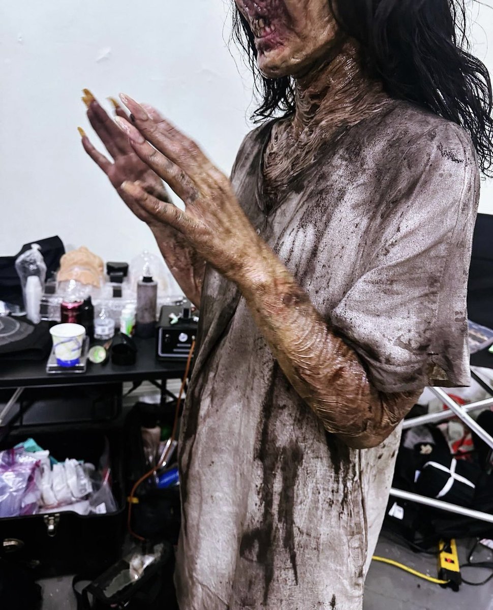 cinemetary's tweet photo. who is this DIVA! https://t.co/JLG8ARk94k