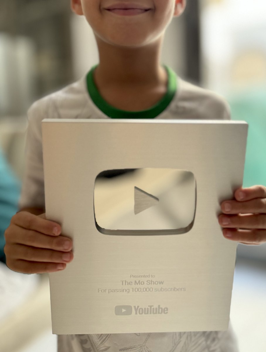 TheMoShowPod's tweet photo. أهدي هذا التكريم إلى وطني الغالي المملكة العربية السعودية وشعبه العظيم ❤️🇸🇦💪 https://t.co/fTZ0EQeFgt