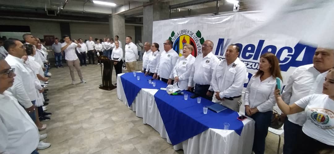 ¡A casa llena! Extraordinario acto del MAELECAD se realizó en El Vigia, Seccional Mérida, junto a <a href="/mydonascimento/">Myriam Do Nascimento</a> <a href="/isabelcalderon/">Isabel Calderon</a> <a href="/alcidesmonsalve/">Alcides Monsalve</a> <a href="/lisandrosegura/">Lisandro Segura</a>, para evaluar la maquinaria ADeca carne y hueso de cara a las elecciones del 2025. Vamos de frente, #VentePaTuCasa 🏳️