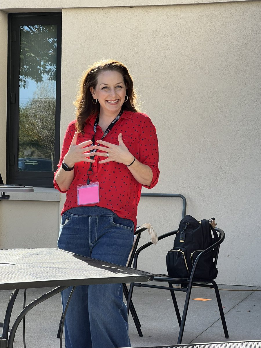 San Diego CUE (@sandiego_cue) on Twitter photo Powered Learning Fair from #SDCUE looks good on you! <a href="/TiffaniDBrown/">Tiffani Brown</a> <a href="/AliciaJohal/">Alicia Johal</a> Powered Learning Fair from #SDCUE looks good on you! <a href="/TiffaniDBrown/">Tiffani Brown</a> <a href="/AliciaJohal/">Alicia Johal</a>