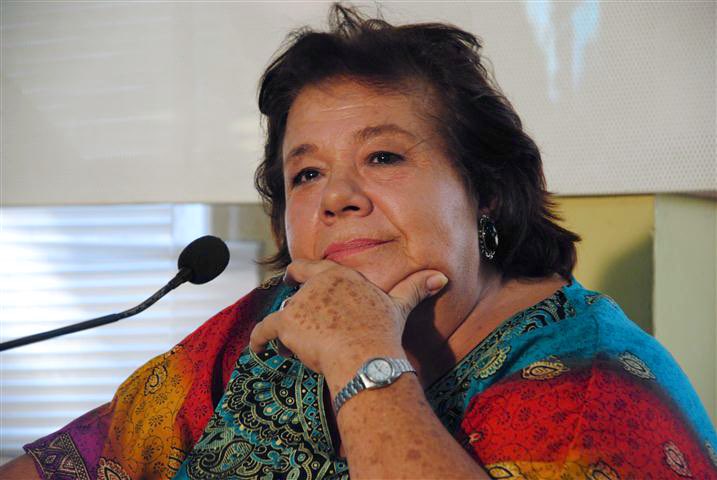 Hoy cumpliría 70 años la querida Corina Mestre. Celebremos su fecunda vida en las jornadas que preceden al #XCongresoUNEAC, por el que trabajó con pasión y entrega hasta el último día.

#CubaEsCultura