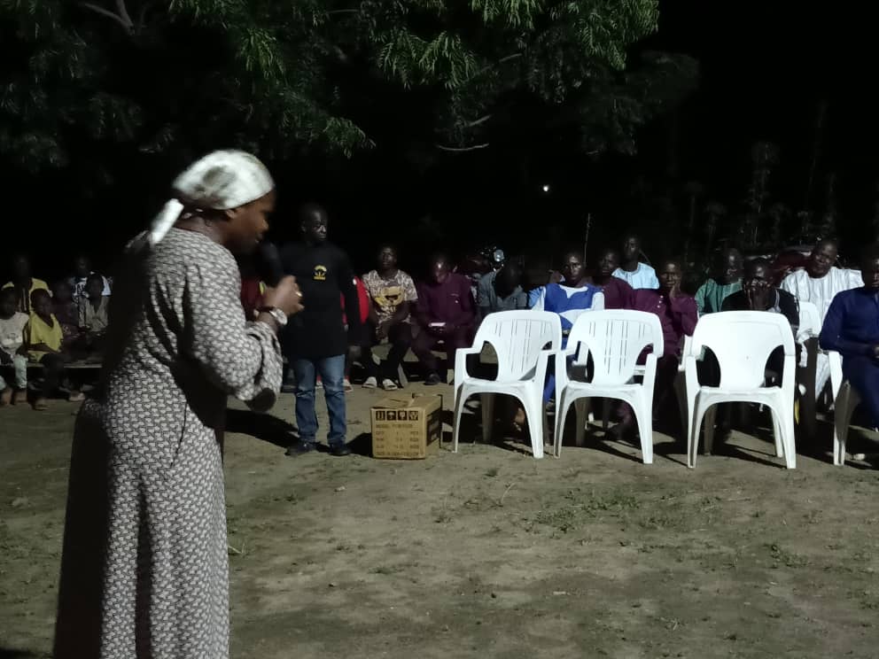 RurlMissionry's tweet photo. am also a survivor!
In the Northern Part of Nigeria, they will attack you because you are a Christian, last  week the STONE  us with my team in Bauchi  one of the village 
My happiness  is that we have new converts  In the North, they will publicly  STONE you and call you  names  pure water on you only  because  you are a Christian 

Christians in the Northern part of Nigeria, we are not finding it easy!

Secert  Covert  location  whithled