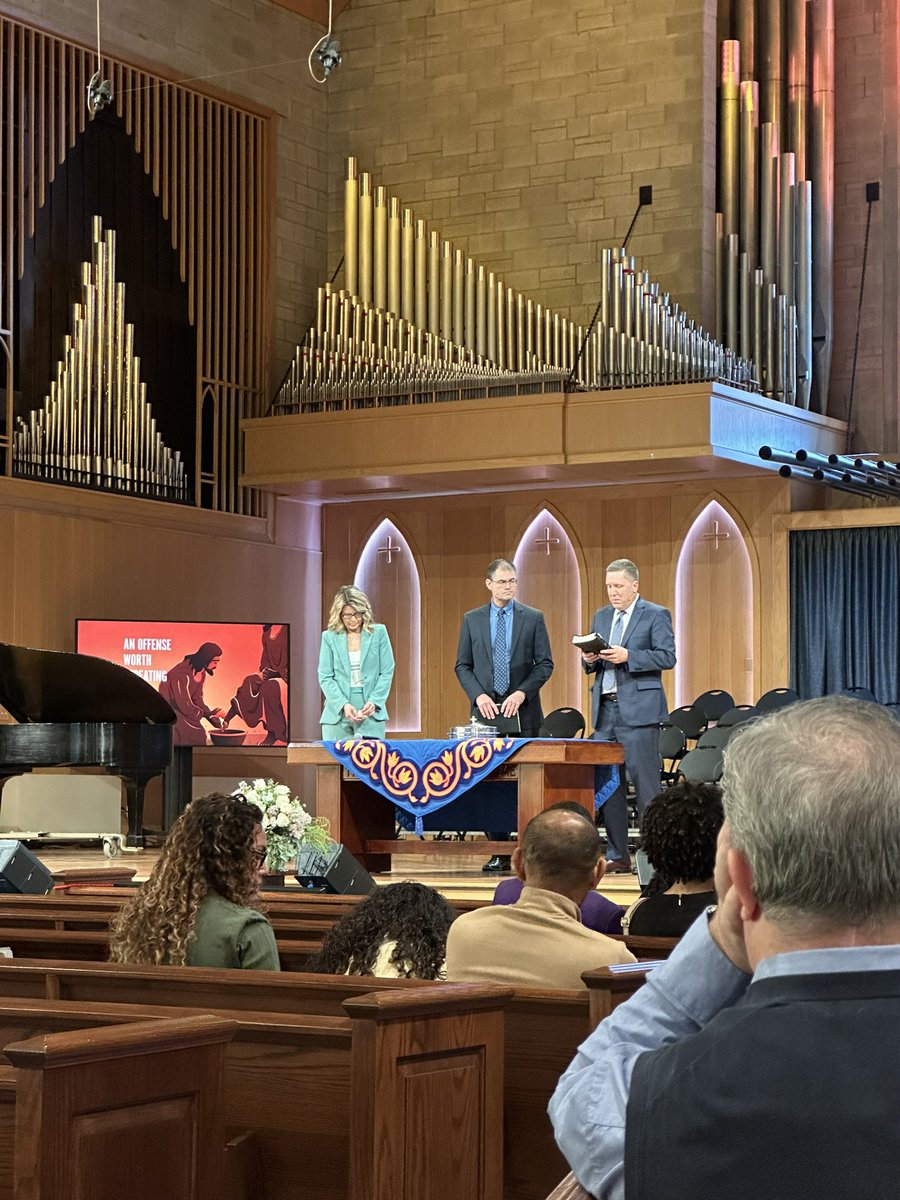 stantonspoons's tweet photo. “We stand in its [the cross] light—The light of Jesus Christ, and goodness that He has shown to us, the extravagant wealth of heaven’s love that He has poured out so freely upon us. That is what we have come to celebrate.” #ShaneAnderson #Sabbath #Adventist @PMChurch https://t.co/Dex6YftlxC