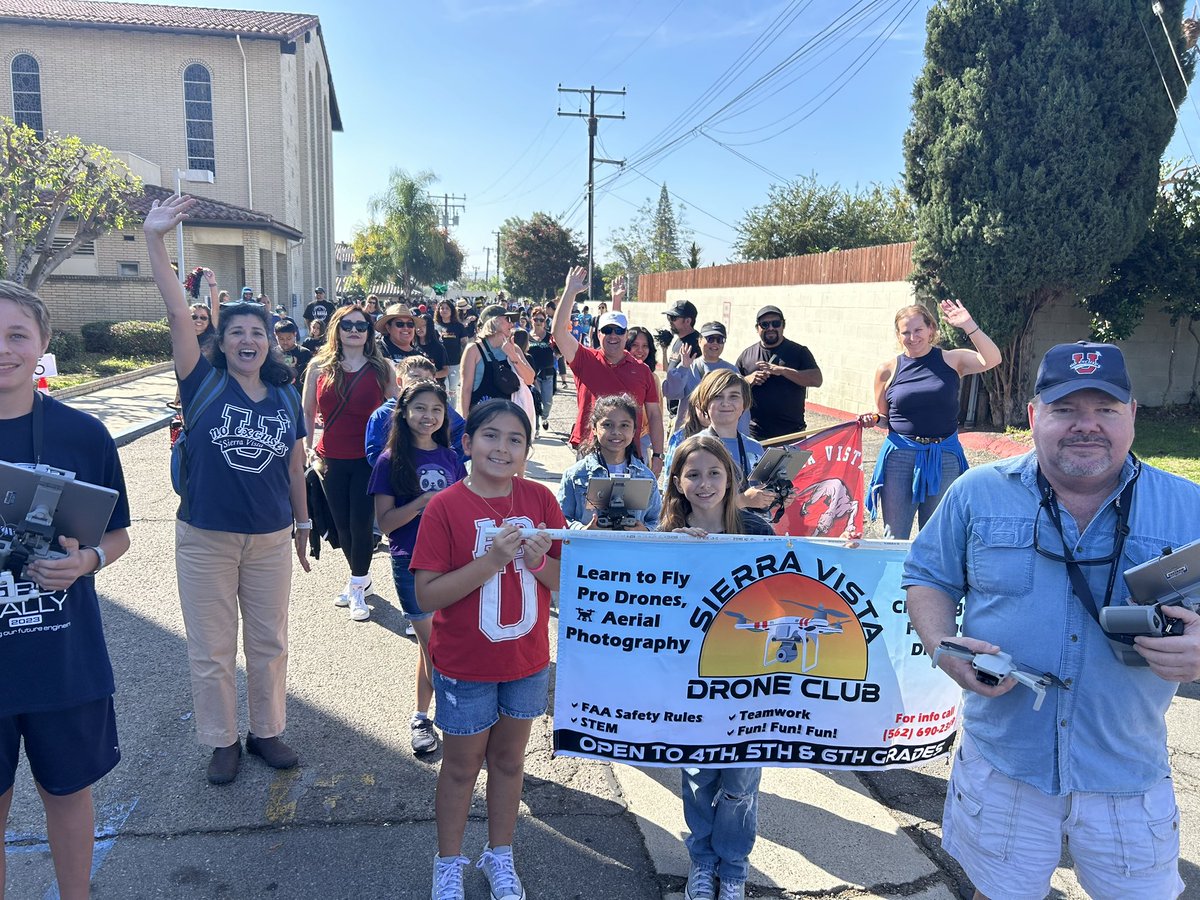 Dr. Carlos (@drcarloslhcsd) on Twitter photo #LHCSD- LHCSD well represented in the Corn Festival Parade. Fun Times! <a href="/LHSchools/">La Habra Schools</a> #LHCSD- LHCSD well represented in the Corn Festival Parade. Fun Times! <a href="/LHSchools/">La Habra Schools</a>