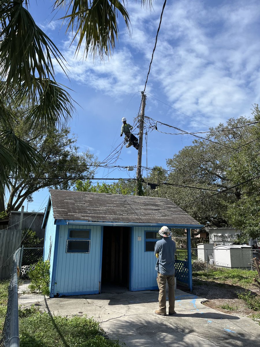 NVEnergy's tweet image. NV Energy&apos;s crews continue to work to restore power to Duke Energy customers in Clearwater, Florida, in the aftermath of Hurricane Milton. The damage is significant, and we appreciate the ability to help the community rebuild and recover. #ThisIsWhatWeDo