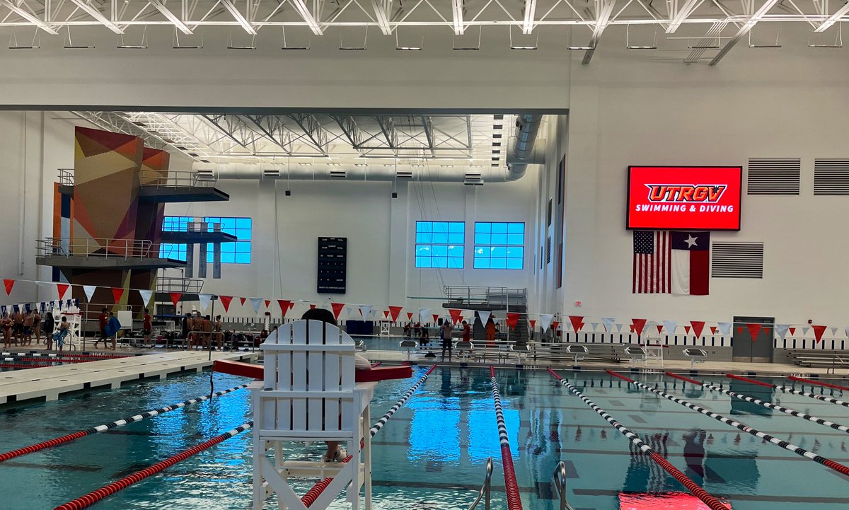 ChasseConque's tweet photo. Incredibly special when you get to see a new program come to life - what a day for @UTRGVSwimDive!

Grateful to @coachebgraham for taking the leap of faith &amp; doing yeoman’s work to start Div. I 🏊‍♀️ in the #RGV!

Great support today from our community!✌🏼

#Pioneers #RallyTheValley https://t.co/rVs0hnZbJN
