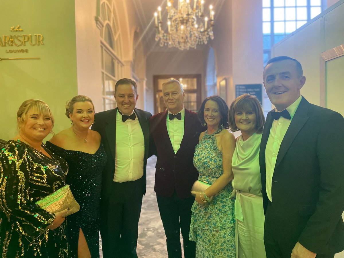 CLG Éire Óg Inis tweet media