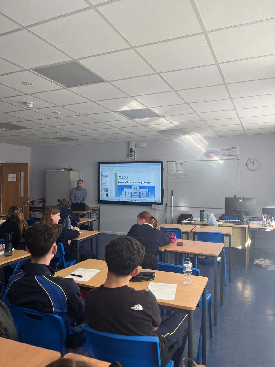 Pres_Terenure's tweet photo. Huge thanks to David @TerenureEnterpriseCentre for coming in and talking to our 5th year LCVP and Accounting students. Great to get some insight into all the supports they provide in our community! @CityofDublinETB #Enterprise #SocialEnterprise #LinkModules #SupportLocal https://t.co/QcWTWAhKaw