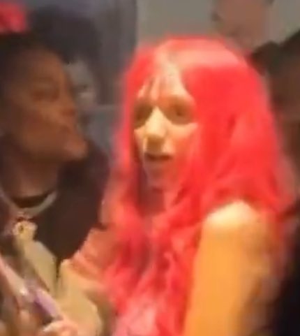 Kn0wlesWrld's tweet photo. @TheRomaniBanks @SUCKAW0RLD Who is this DIVA💜 https://t.co/CIRBYymXmu