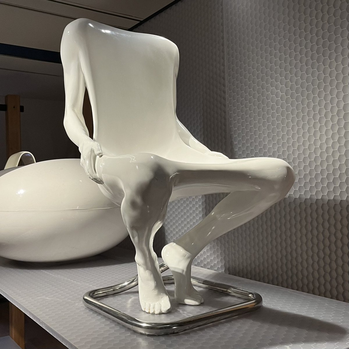 RedScharlach tweet media