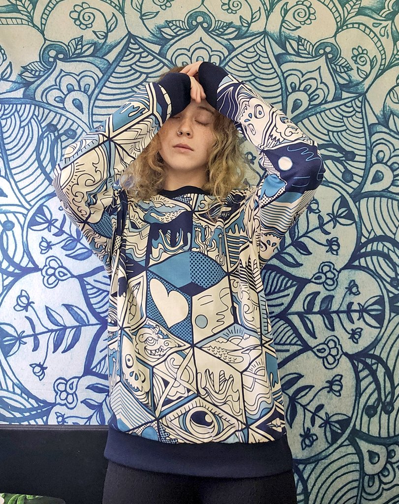 sakuraskreet's tweet photo. Talk about an amazing find! I was immediately drawn to this sweater once I saw it! 

Happy late #FursuitFriday ! https://t.co/reT9B3VoOd