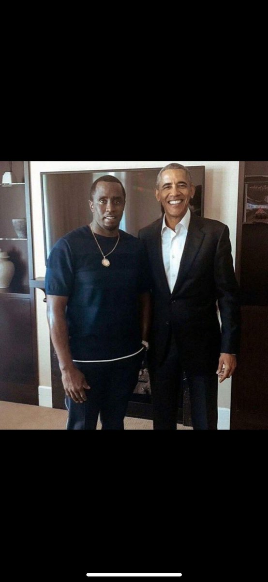 WillTheHeat's tweet image. Since you love to be critical of black men, time to turn that mirror on you @BarackObama . What the hell is this nonsense. Time to have that “tough talk” with black men on why you were partying with Pedos . #StartTalking