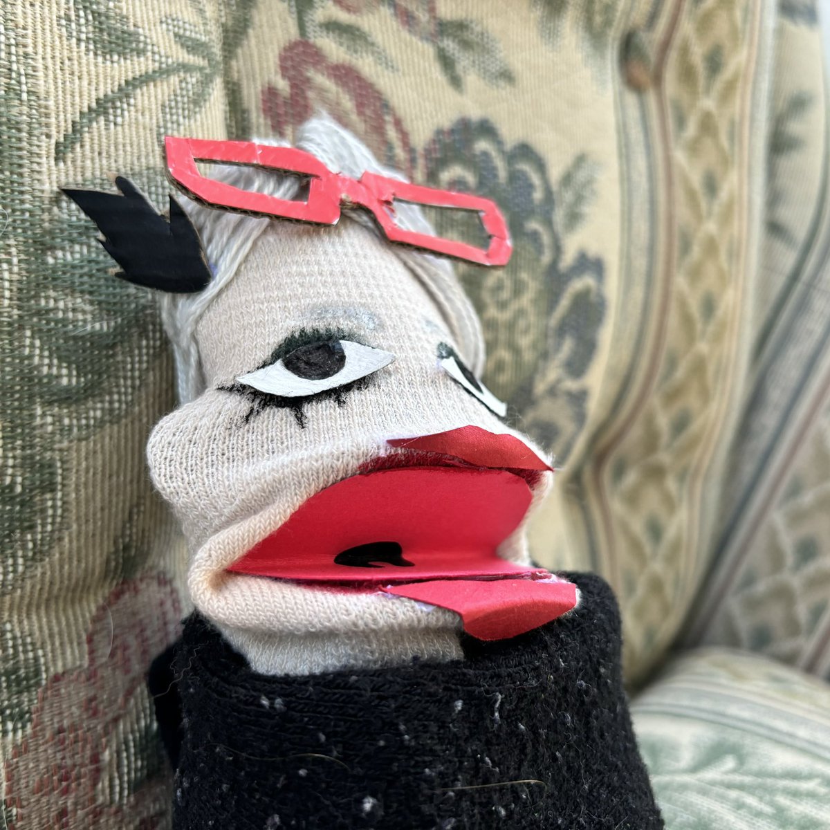 pocket_prawn's tweet image. my magnum opus; jeannuppet