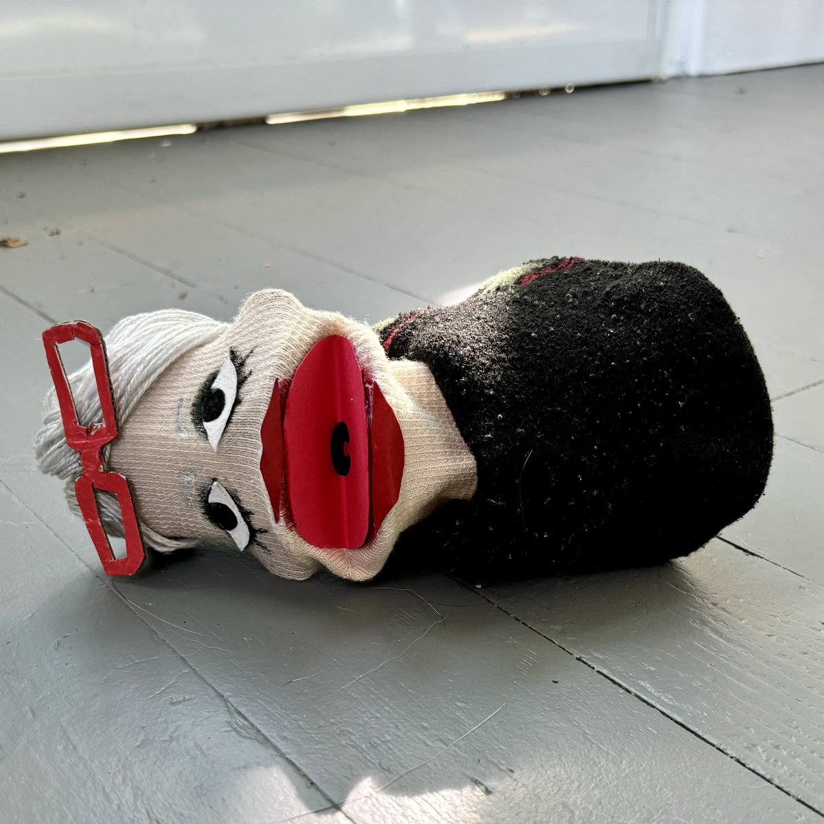 pocket_prawn's tweet image. my magnum opus; jeannuppet