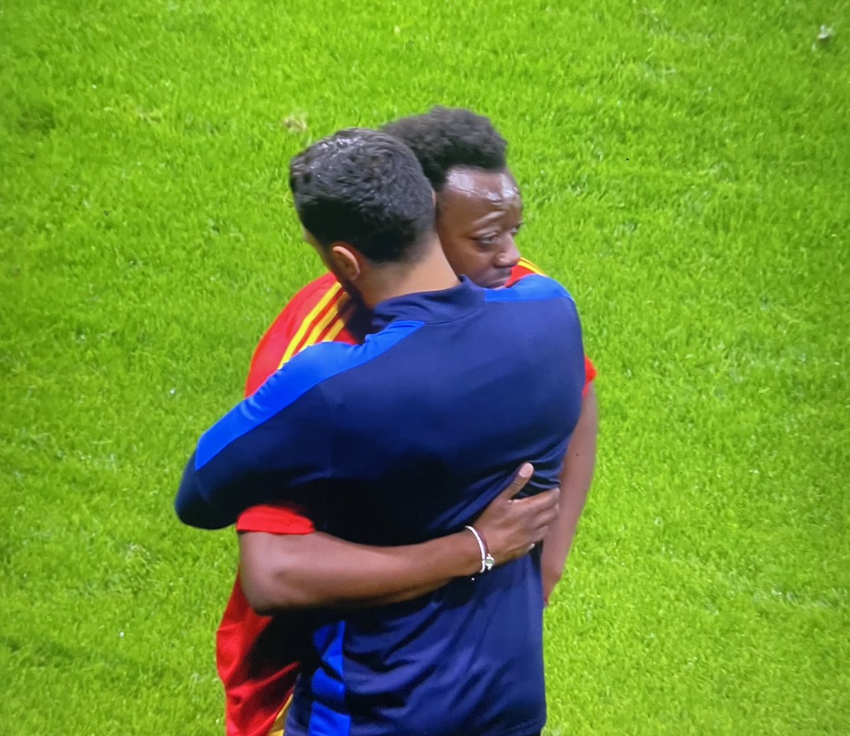 Pas de place pour la rivalité quand il s’agit du racisme #elevenallstar