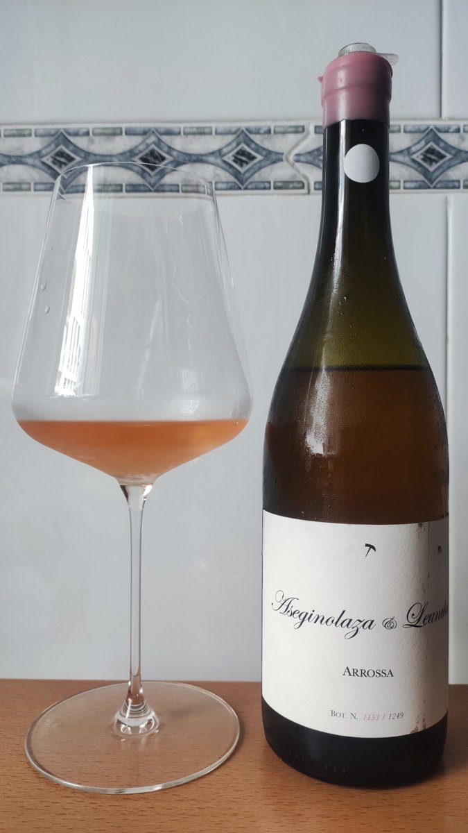 Nuestra paella y el rosado de <a href="/Asegi_Leunda/">Aseginolaza & Leunda</a>, Arrossa 🩷, pura fragancia y delicadeza navarra👌🏻🍷