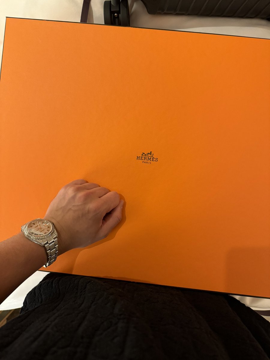 C (@critical) on Twitter photo 