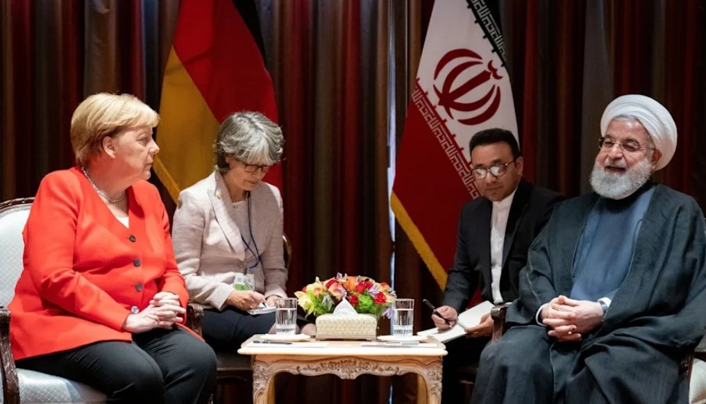 Patriotismus22's tweet photo. Warum hat die #CDU hunderttausende von ANTISEMITEN nach Deutschland gelassen, jahrelang die MULLAHS hofiert und die #Hamas finanziell unterstützt? Verhält sich so ein wahrer Freund Israels? @Kricke1905 🇩🇪 #Israel #CSUParteitag #Presseclub https://t.co/ZxYeLm8agE