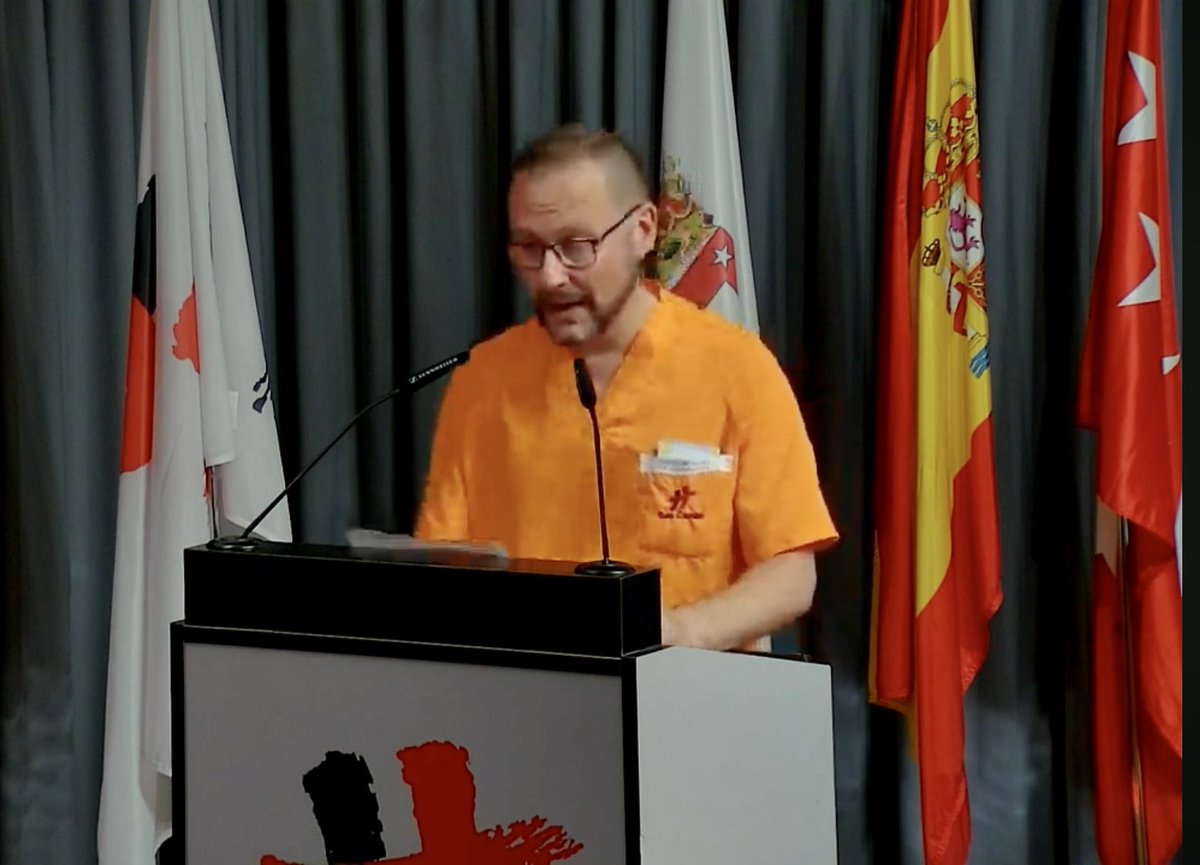 Humanizar tweet media