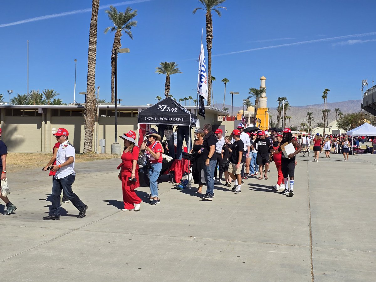 CognitoStream's tweet image. Coachella,California! #Coachella