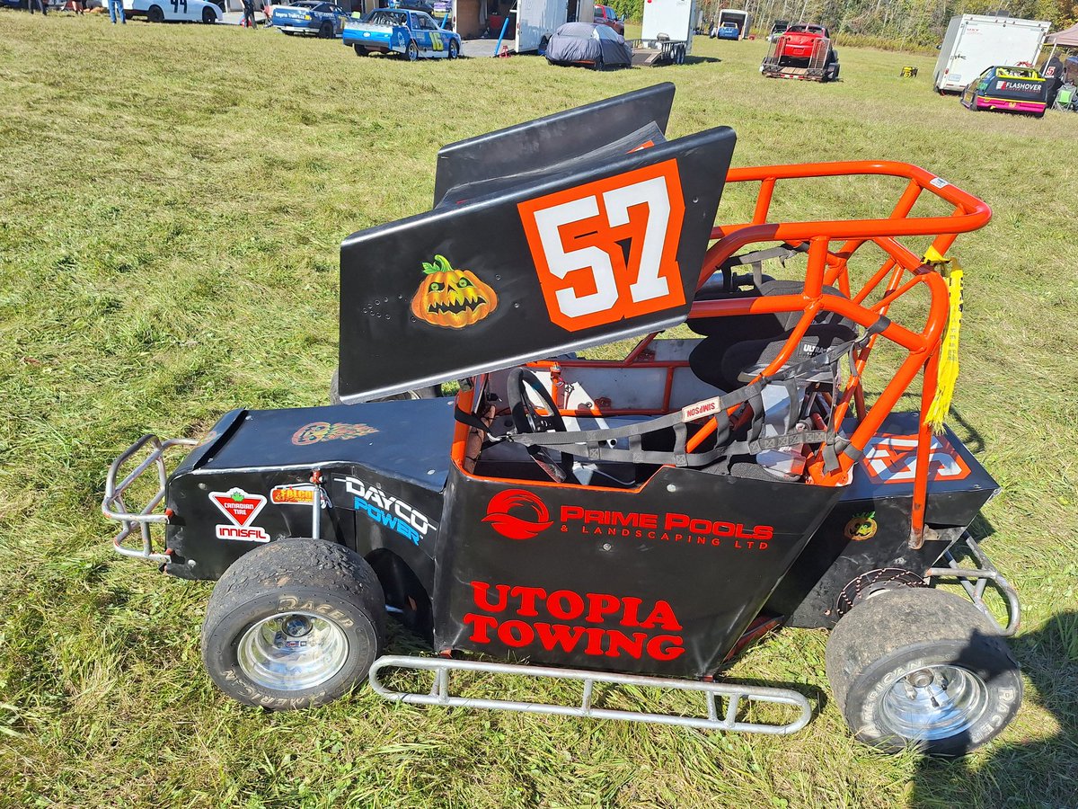 Ready to get spooky! <a href="/PtboSpeedway/">PeterboroughSpeedway</a> 
#PrimePools
#UtopiaTowing
#OutlawMidget
