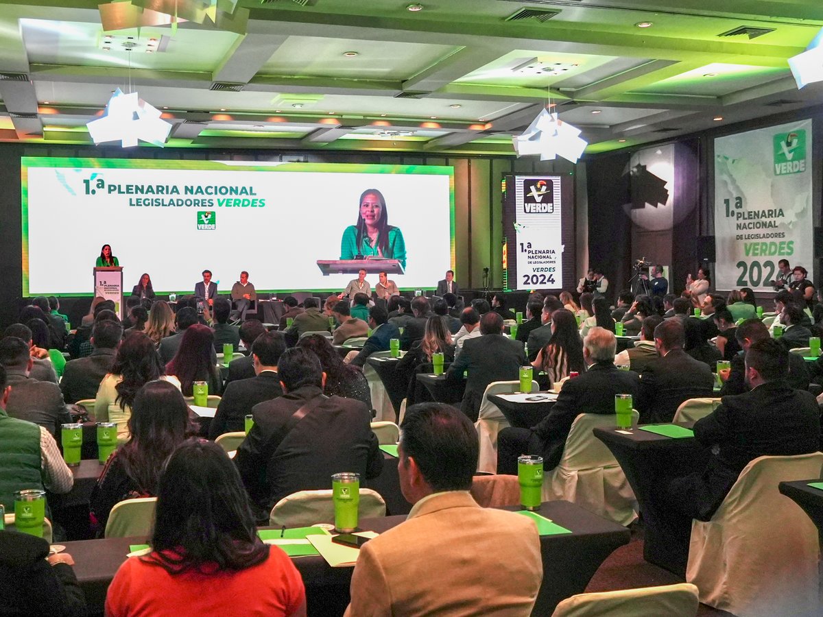 Quintana Roo presente en la Primera Plenaria Nacional de Legisladores Verdes. ✅🙌🏻

Es un honor para mí compartir este espacio con grandes líderes del <a href="/partidoverdemex/">Partido Verde</a> para trabajar juntos en la #AgendaVerde y definir las acciones legislativas clave que impulsarán la construcción