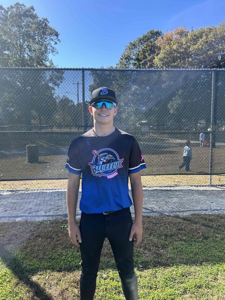 Rec Park Game 3 Final 
Bluefish Travel: 13 
Powerhouse: 0 

POTG: Lucas Shirilio #12 had an awesome game going 1-1 with a Homerun and 2RBI’s