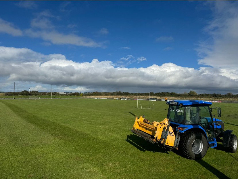 Maintenance work beginning on the field thanks to <a href="/cathalbrowne3/">Cathal Browne</a> for helping to get the pitch into top shape for the coming year