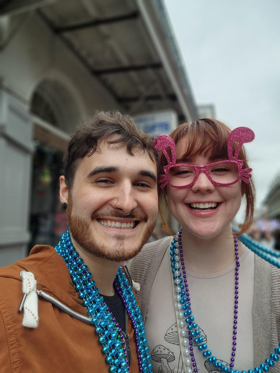 Cam 🐛 tweet media