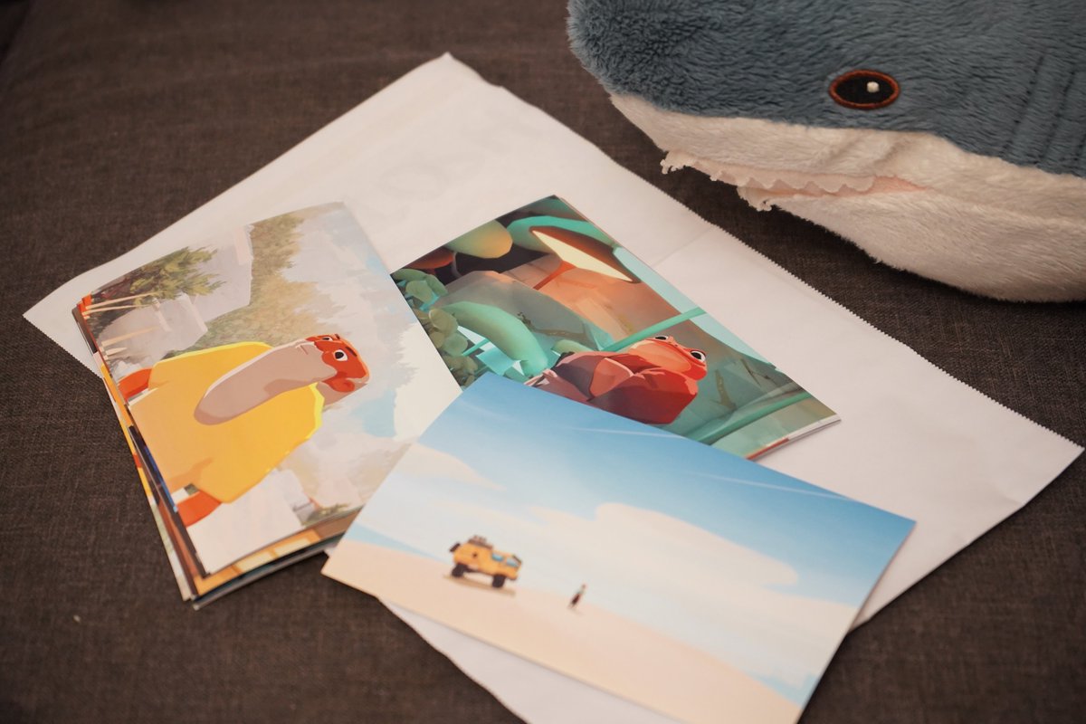 SandWitchDev's tweet image. I've just had some screenshots from the game printed like real photos and ✨OMG IT LOOKS SO GOOD ✨ just as if I came back from a trip visiting some kind of distant family branch 😭