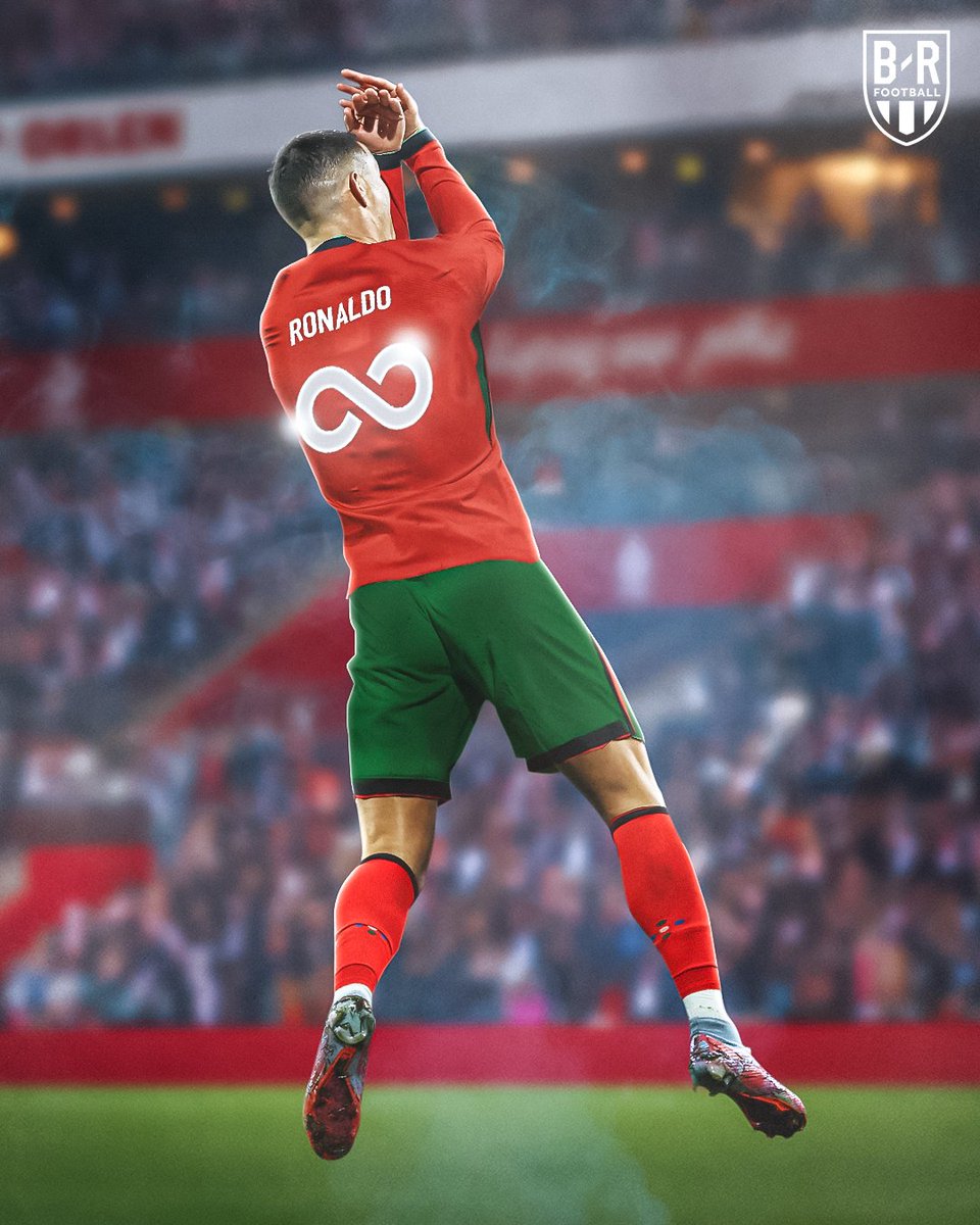 39-years-old and still getting it done for Portugal 🇵🇹