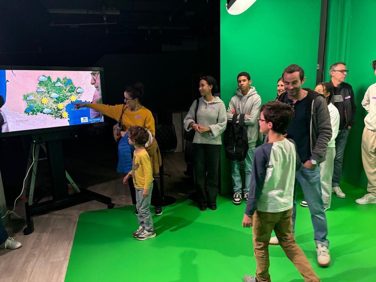 À la découverte des métiers de l’#audiovisuel et de la #presse ce samedi 12 octobre pour nos visiteurs à #Toulouse, à l’occasion de notre journée #PortesOuvertesFranceTV ! 📺🎥😍

#BienvenueàFranceTV