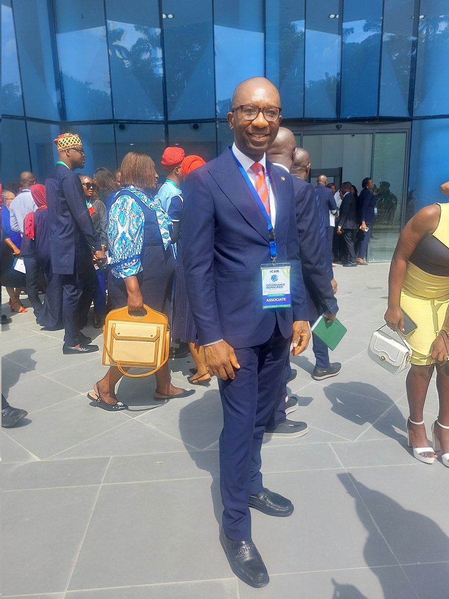 CKAnyanwu's tweet photo. At the 54th Annual Accountants' Conference in Abuja. Theme: Governance Reimagined; Mapping the future. Recognizing that Nigeria is in a state of utter economic quagmire. And unfortunately, the economic managers have demonstrated lack of capacity to solve the national problems. https://t.co/KTjYMjgVGG