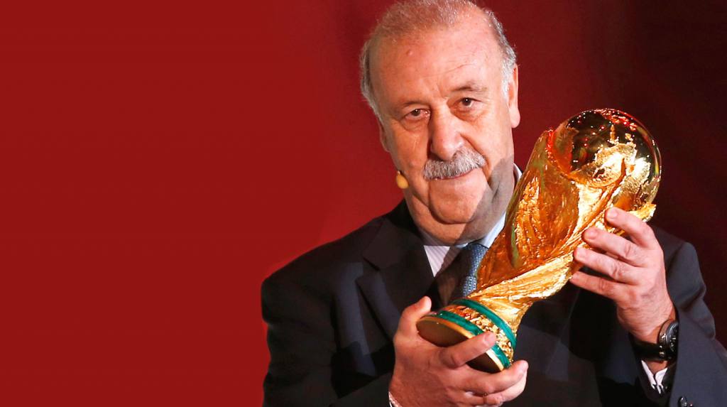 Vicente del Bosque: "Ser patriota es pagar los impuestos en tu país para una sanidad pública que le garantice un derecho a todo el mundo venga de donde venga y tenga o no dinero".