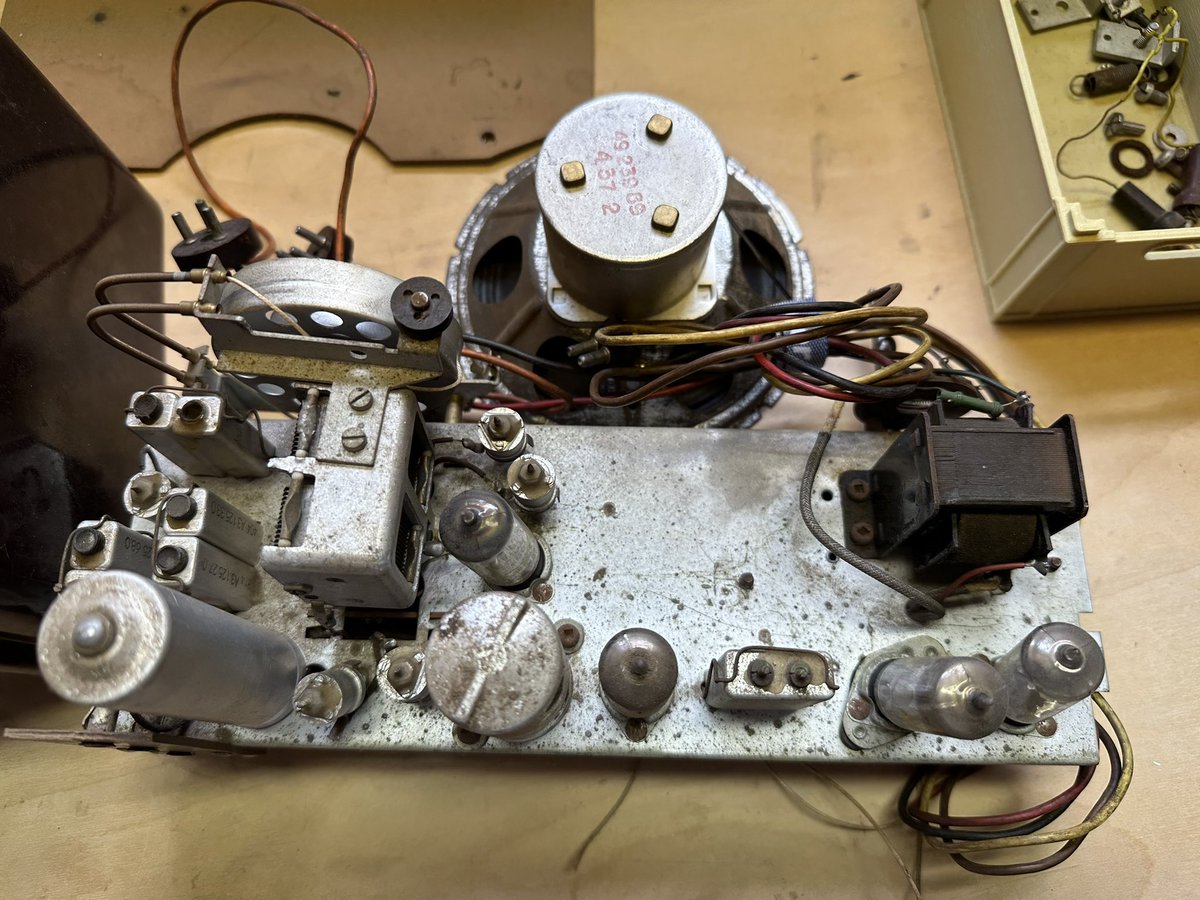 tomshepp tweet media