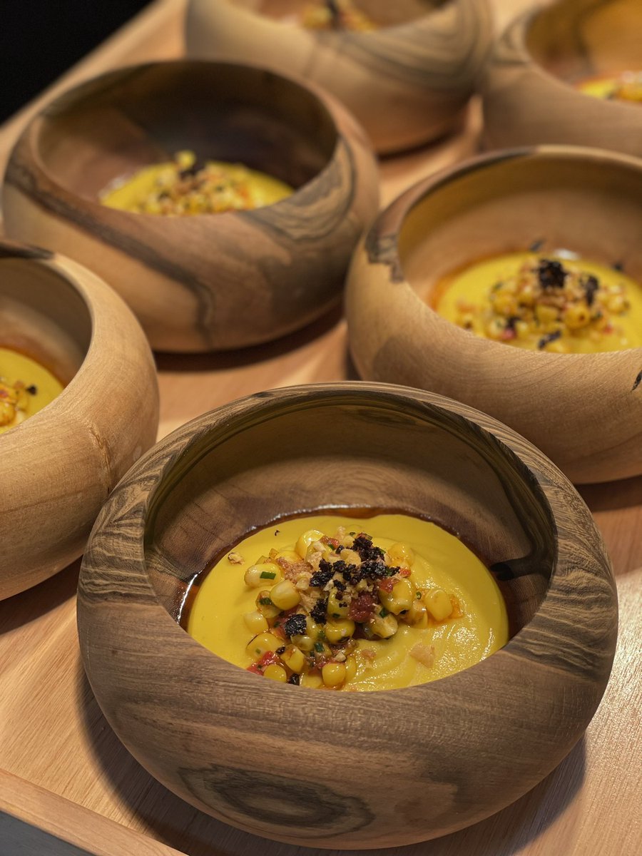 Bariloche_ar's tweet photo. Bariloche a la Carta: vení a disfrutar lo mejor de nuestra gastronomía.
¡Te esperamos! 😉
#BALC #FeriaBalc #BarilocheALaCarta https://t.co/9lj4z8mvex