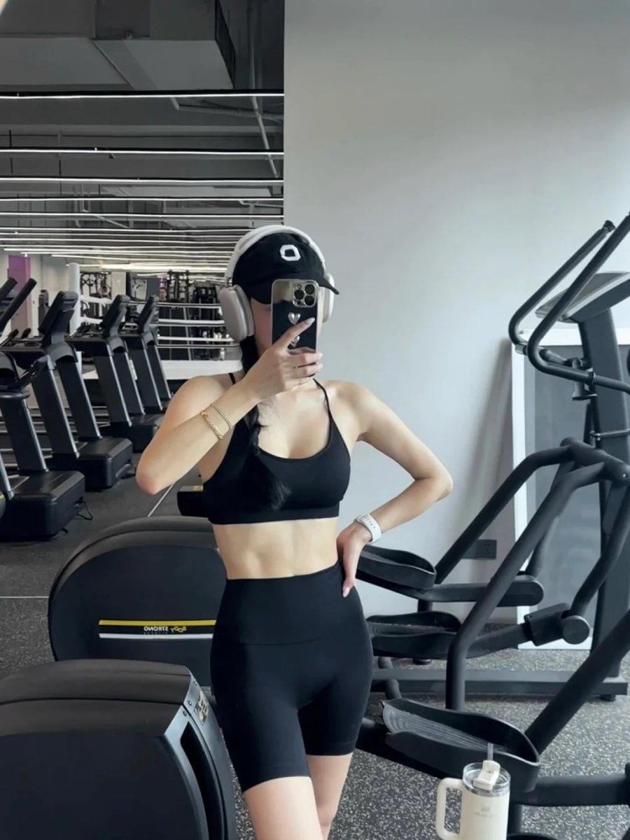 elmo51998's tweet photo. \"Fitness is not only for appearance, but also for having enough energy to meet challenges every day. Every exercise is an investment in a better self.\" https://t.co/8VL0VBzC2t