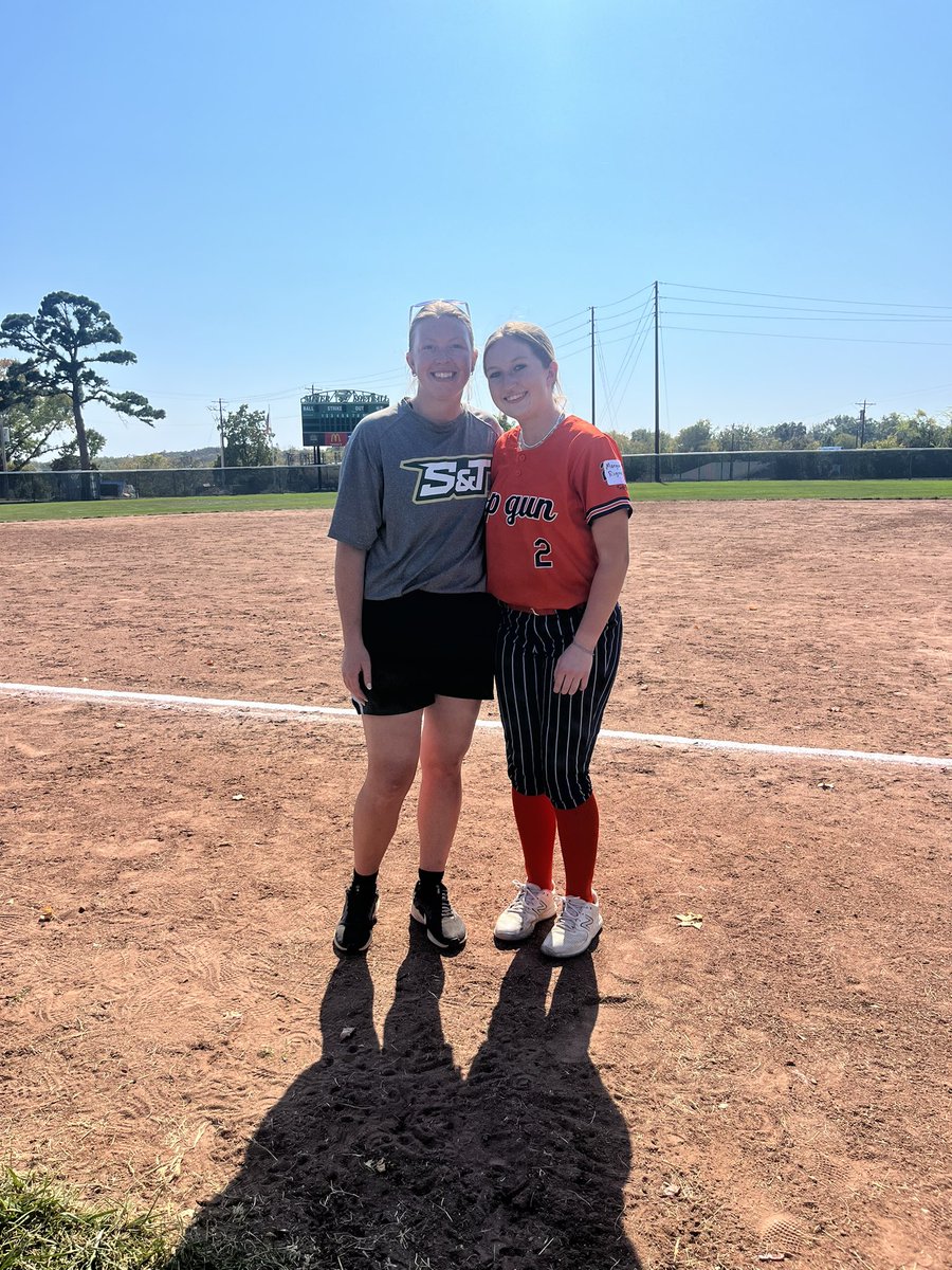 Spent the morning with <a href="/Miners_SB/">S&T Softball</a>! Thank you <a href="/coachsummera/">Summer Shockley-Anagnostopoulos</a> and Coach A for a great camp and great instruction! <a href="/TopGun0809KS/">Top Gun 26/27 KC</a> <a href="/Coach_Brett_TG/">Coach Brett</a> <a href="/TGASciara/">Top Gun National 16</a> <a href="/ExtraInningSB/">EXTRA INNING SOFTBALL</a>