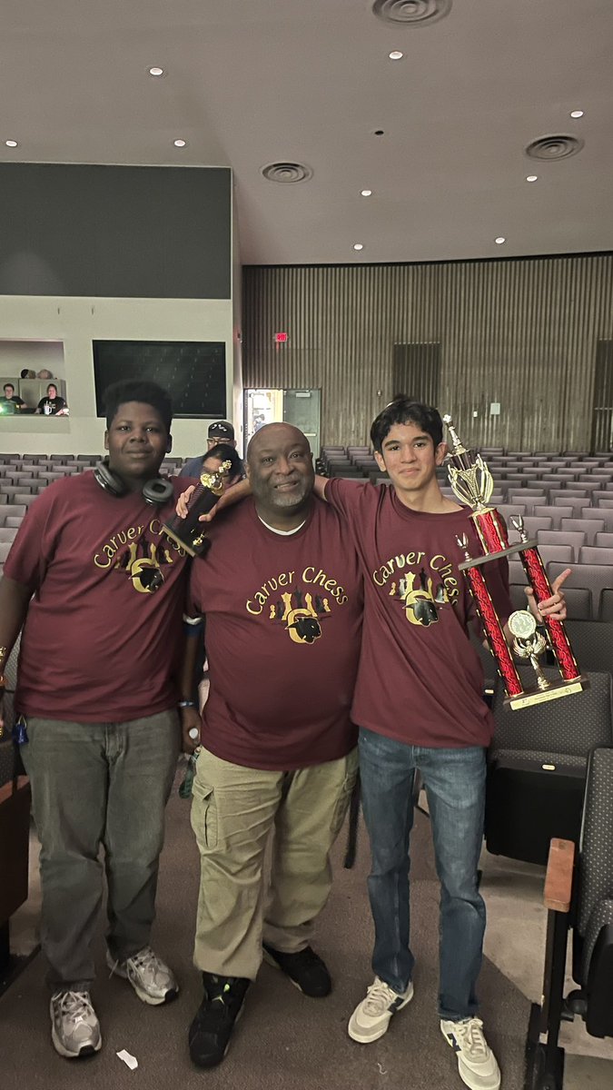et548han's tweet photo. 2nd place in our first tournament of the year‼️LETS GO CARVER, LETS GO 44
@DrSciPhi @AldineGATEway @CarverHS_AISD https://t.co/SPIPoK3Xx0